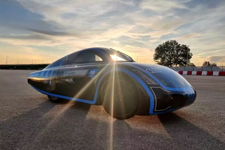 « 0,6 kWh aux 100 km » : la voiture électrique muc022 pulvérise un record mondial avec plus de 2 500 km d’autonomie