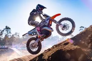 CFMoto lance une motocross électrique : une révolution prête à électriser le monde du tout-terrain Attention : Cette Moto Cross Électrique de CFMoto Va Révolutionner le Monde des Deux Roues !