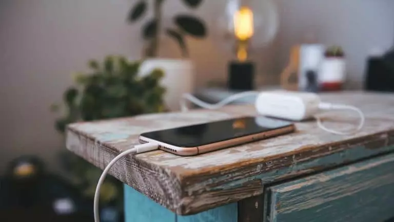 IOS 18.2 iPhone recharge