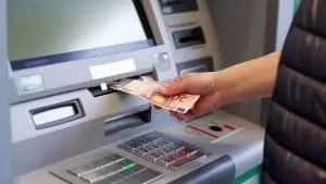 limite dépôt d'argent liquide banque