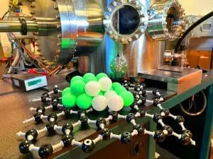 Produire de l’hydrogène propre en un temps record : ce catalyseur révolutionnaire pourrait transformer l’énergie mondiale Ce catalyseur révolutionnaire à l’activité croissante promet un avenir à hydrogène propre et durable sans précédent