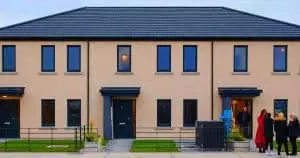 Ce projet révolutionnaire en Irlande imprime des maisons sociales en seulement 12 jours grâce à la technologie 3D