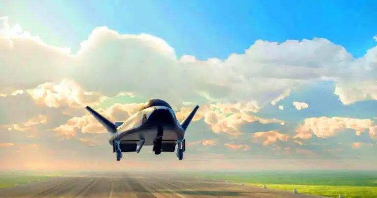 Avec ses 6 600 kg de charge utile, ce vaisseau rétro-futuriste s’apprête à transformer le transport cargo vers l’ISS Ce vaisseau rétro-futuriste promet de révolutionner les missions cargo vers l’ISS avec ses 6 600 kg de capacités innovantes