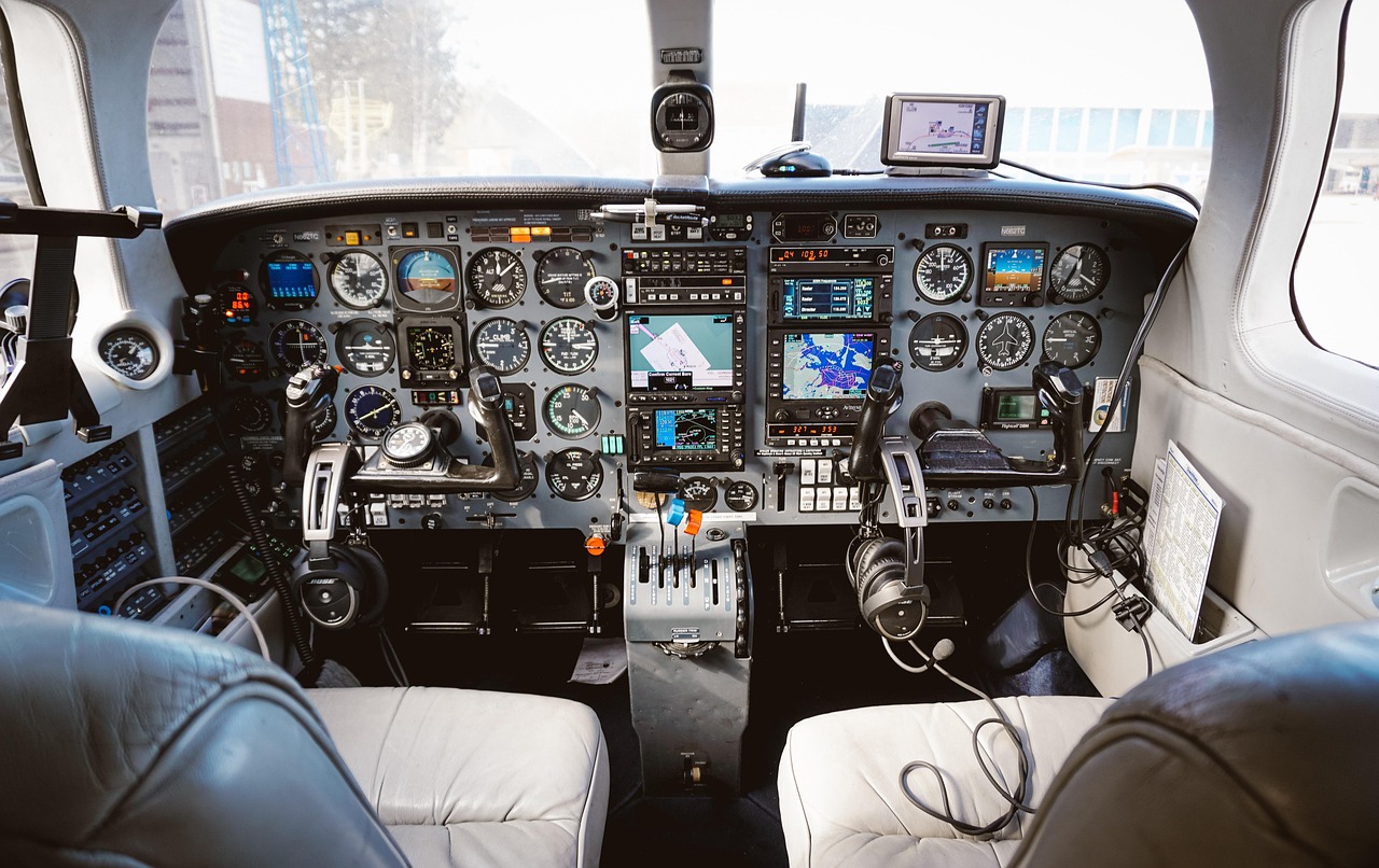 Piloter un avion sans GPS ? Ce nouveau système utilise les signaux téléphoniques pour prendre le relais en cas de panne