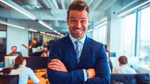 Cet homme transforme vos frustrations en spectacle : l'agent Ratliff, 8 millions de vues pour affronter votre patron