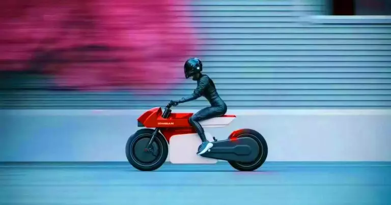 Cette moto électrique au style rétro inspiré des anime fait sensation avec son design audacieux Cette moto électrique rétro-futuriste, aussi rapide qu’un guépard, vous plonge dans l’univers d’Akira avec son mode « Godzilla »