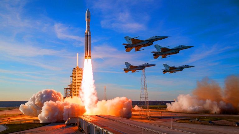 La France mobilise ses avions de combat pour protéger Ariane 6, un lanceur stratégique destiné à la collecte de renseignements mondiaux