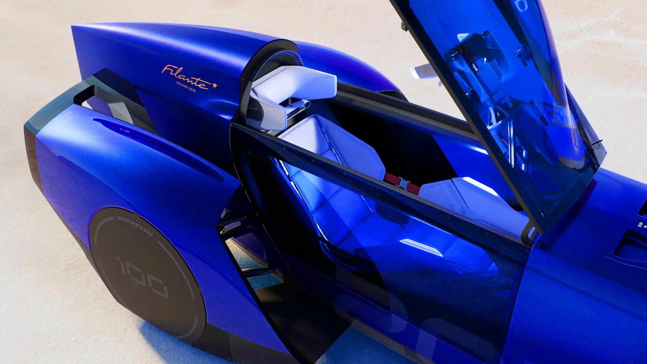 L'un des aspects les plus remarquables de la Renault Filante Record est son siège conducteur suspendu de type hamac.