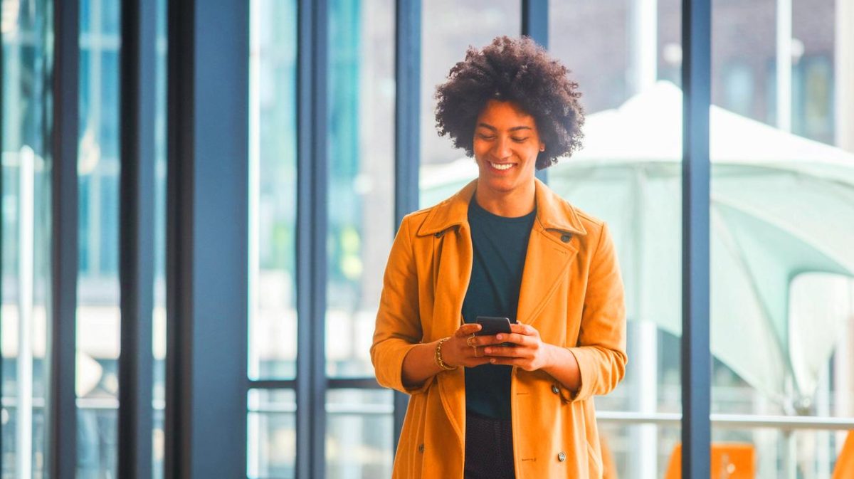 Les jeunes de la génération Z réinventent la ponctualité : dix minutes de retard deviennent le nouveau standard professionnel