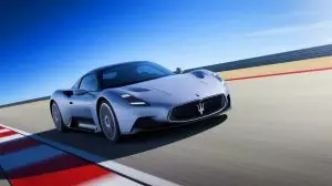 Record mondial fracassé : la Maserati MC20 sans pilote pulvérise les limites de la vitesse !