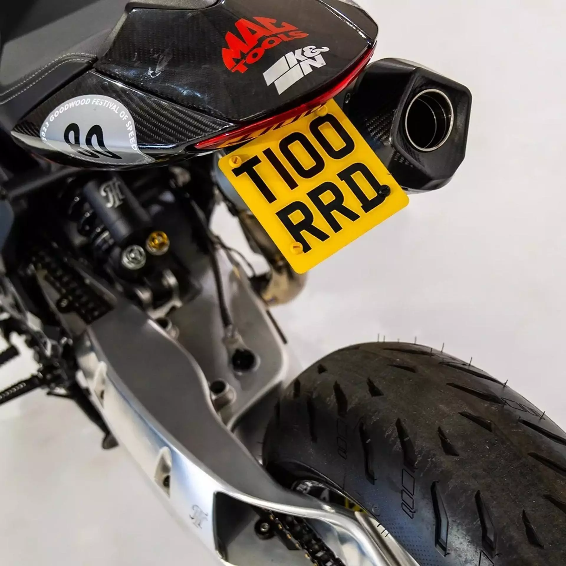 Le Speed Triple RR suralimenté est proposé à la vente par Thornton Hundred pour 55 000 £, soit un peu plus de 70 000 $ US