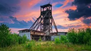 « Nous assumons une négligence monumentale » : un gisement d'uranium estimé à des milliards d'euros abandonné depuis 10 ans provoque un scandale colossal