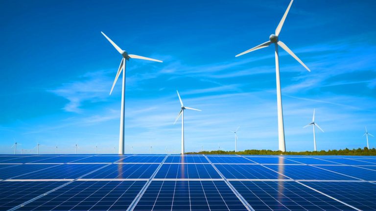 Les énergies renouvelables dépassent les 40 % de l’électricité mondiale : un tournant historique vers la fin des énergies fossiles bouleverse l’équilibre énergétique global