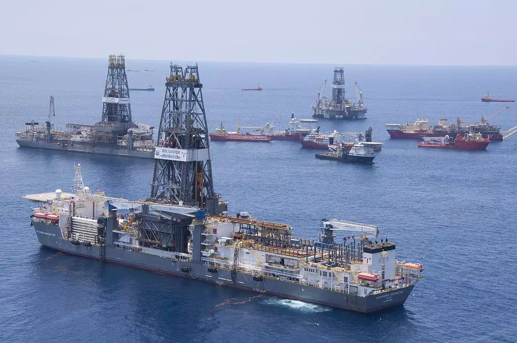 Flotte dédiée à l'extraction minière en haute mer.