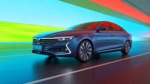 Illustration de la berline hybride rechargeable Chery Fulwin A9L, emblématique de l'innovation automobile chinoise. Image réalisée par IA.