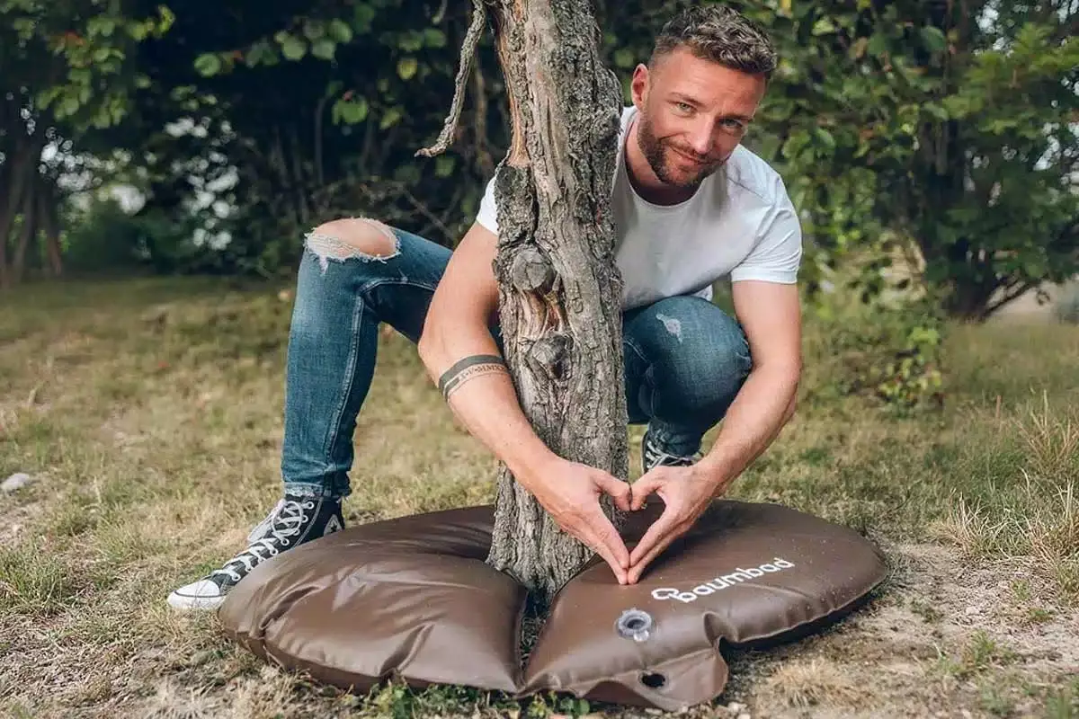 Un dispositif d'irrigation conçu pour les arbres.