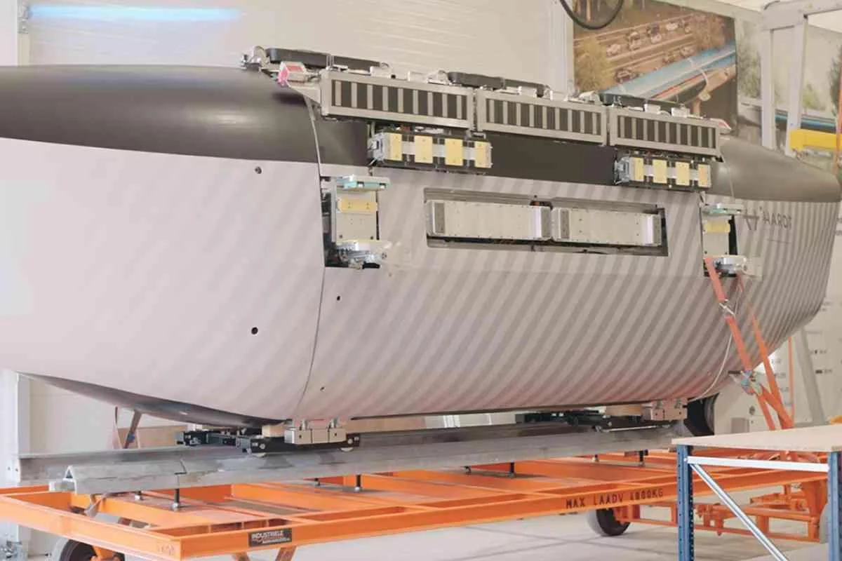 Le modèle expérimental de l'hyperloop est prêt pour les essais sur la piste.