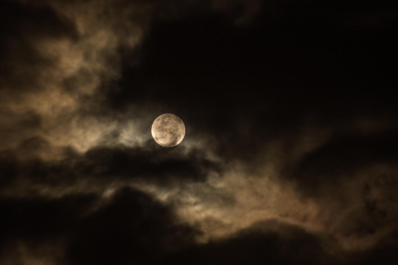 « On transforme la Lune en station-service » : la technologie magique chinoise qui métamorphose le sol lunaire en carburant et oxygène