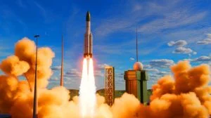 Illustration de la démonstration de force des États-Unis avec le lancement d'un missile intercontinental Minuteman III.