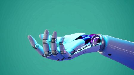 Illustration de la main robotique MOTIF imitant l'intuition humaine grâce à ses capteurs sensoriels avancés.