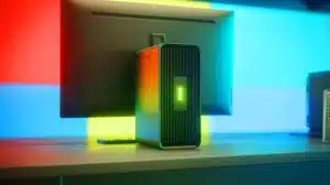Illustration de l'ordinateur DGX Spark de Nvidia, conçu pour le développement de l'intelligence artificielle.