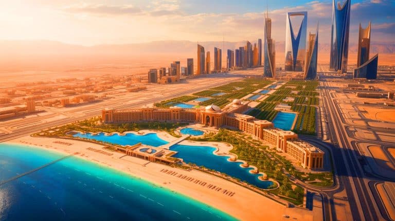 « Un palais sort du sable » : un bâtiment secret de luxe émerge au cœur de NEOM pendant que le projet futuriste s’enlise dans les retards et les dettes
