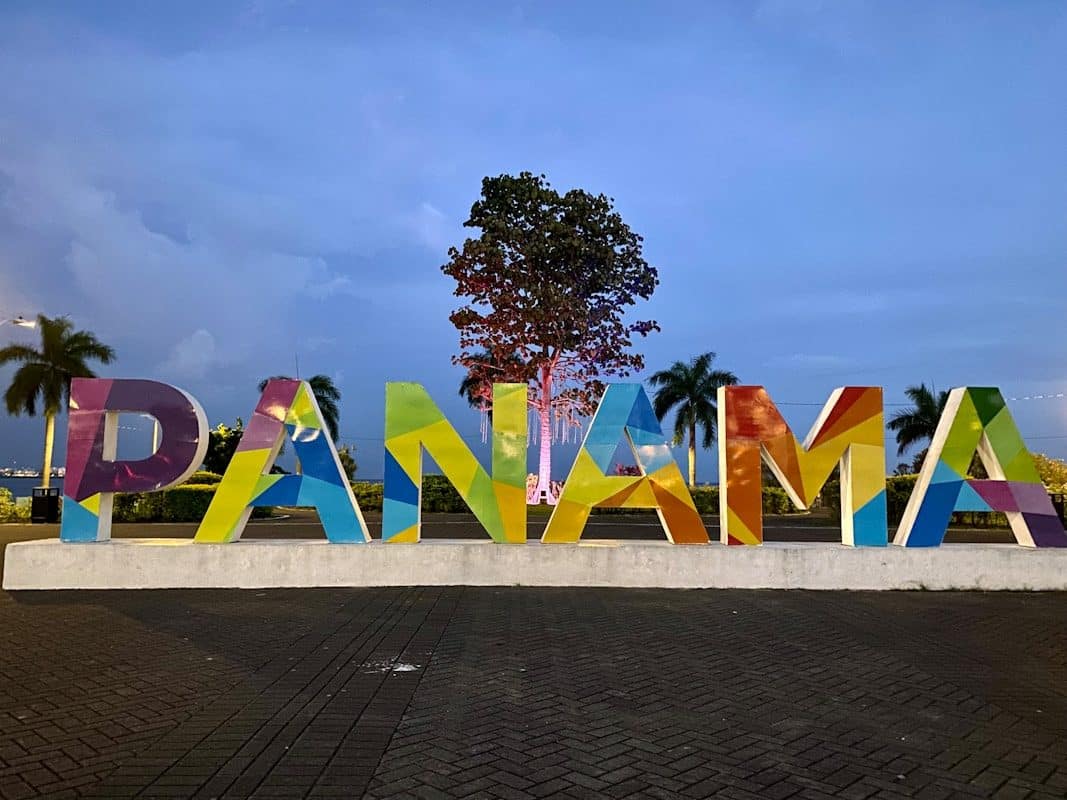 Panama Papers : sociétés offshore, avocats suisses et trafic d’œuvres